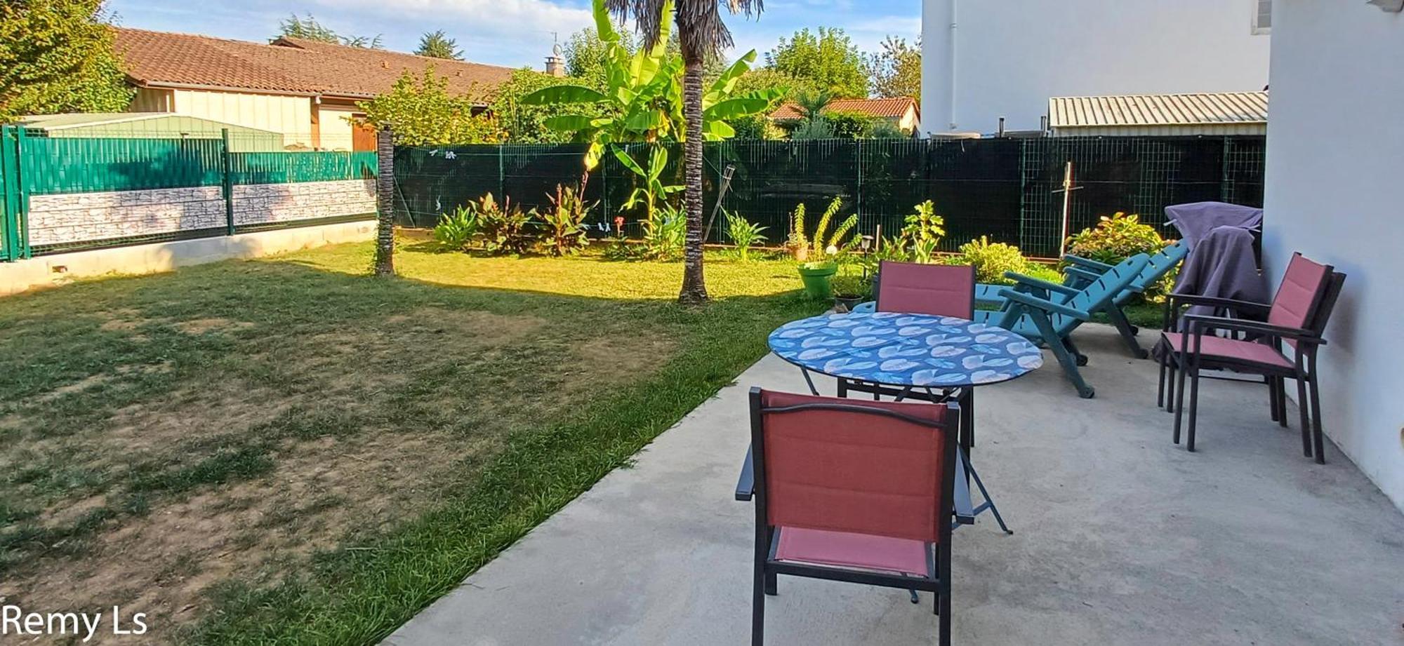 Joli Appartement Villeneuve-sur-Lot Ngoại thất bức ảnh